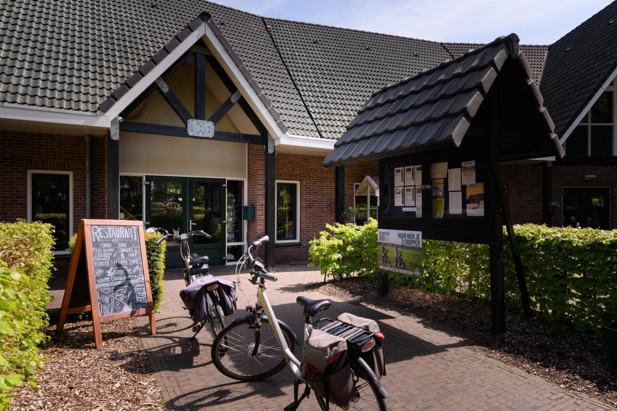 Summio Landgoed Het Grote Zand Hotel Hooghalen Bagian luar foto