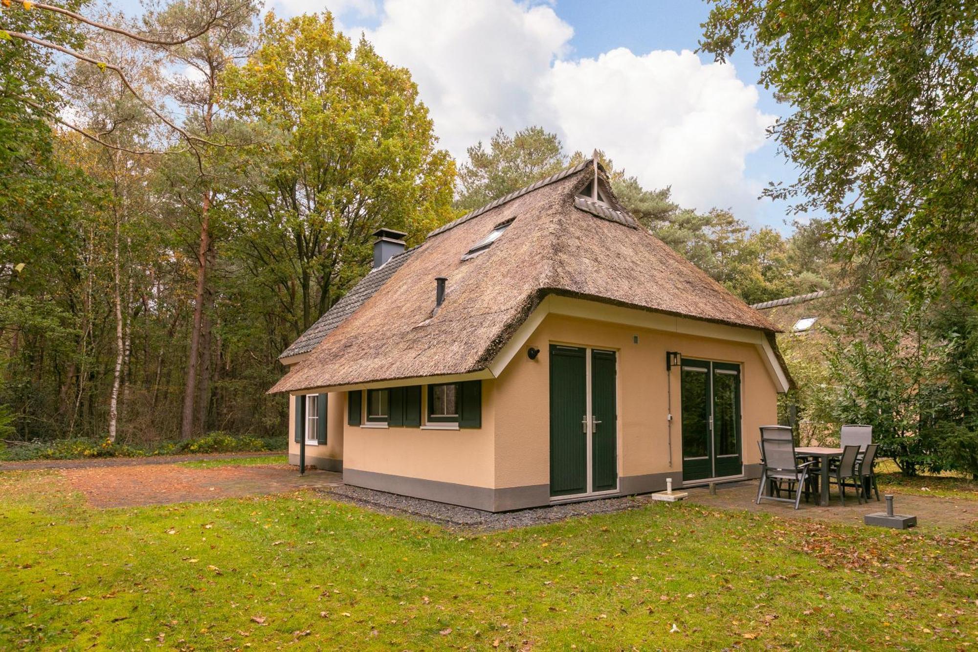 Summio Landgoed Het Grote Zand Hotel Hooghalen Ruang foto
